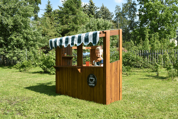 Utekjøkken med vannpumpe