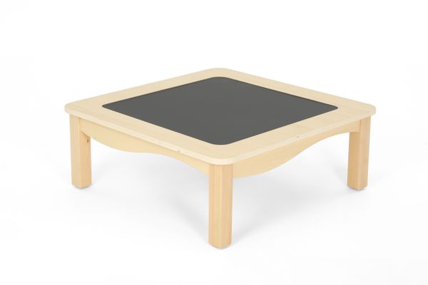 Lavt aktivitetsbord med krittavle – 75 × 75 cm