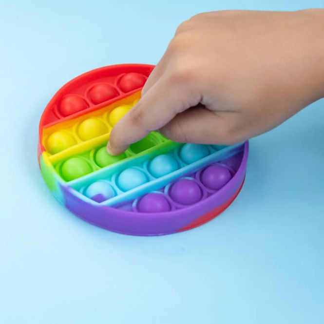 Hovedbilde Pop Fidget Pad – Rund, flerfarget.