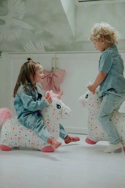 KREA Hoppe- og Sprett Enhjørning med Rosa Manke